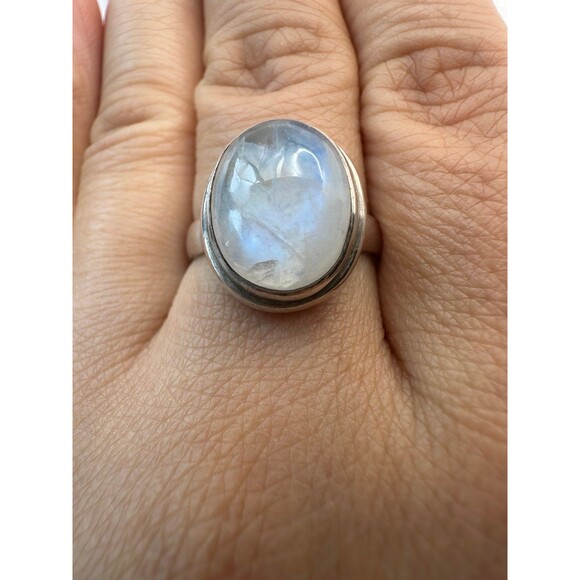 925 Sterling silver oval moonstone ring size 6.25 - Picture 3 of 7